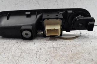 Interrupteur de leve vitre avant gauche RENAULT TWINGO 3
