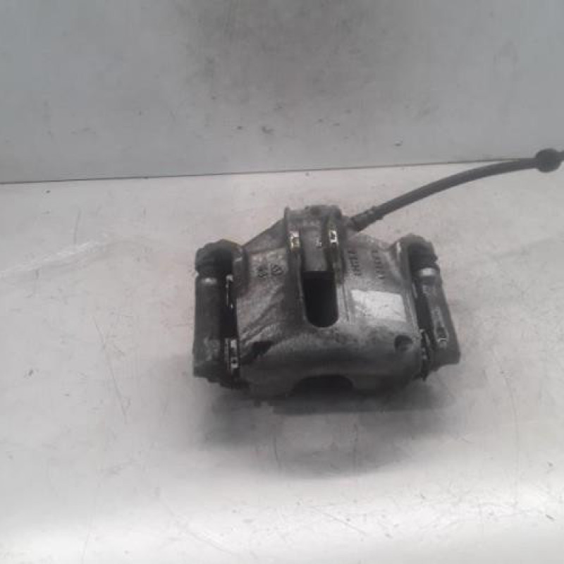 Etrier avant gauche (freinage) CITROEN C3 3 Etrier avant gauche (freinage) CITROEN C3 3