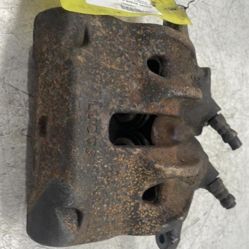 Etrier avant gauche (freinage) PEUGEOT BOXER 1