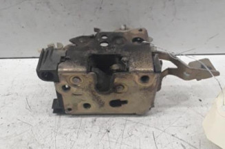 Serrure avant droit PEUGEOT BOXER 1