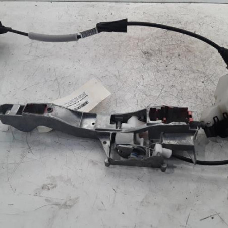 Serrure avant droit PEUGEOT 2008 1