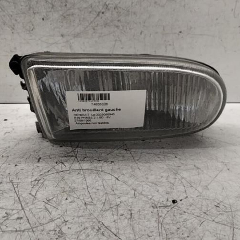 Anti brouillard gauche (feux) RENAULT R19 Anti brouillard gauche (feux) RENAULT R19