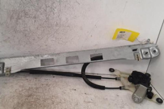 Leve vitre electrique avant droit RENAULT MASTER 3 Photo n°1