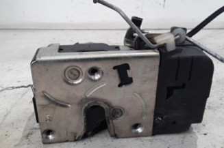 Serrure avant gauche PEUGEOT 307