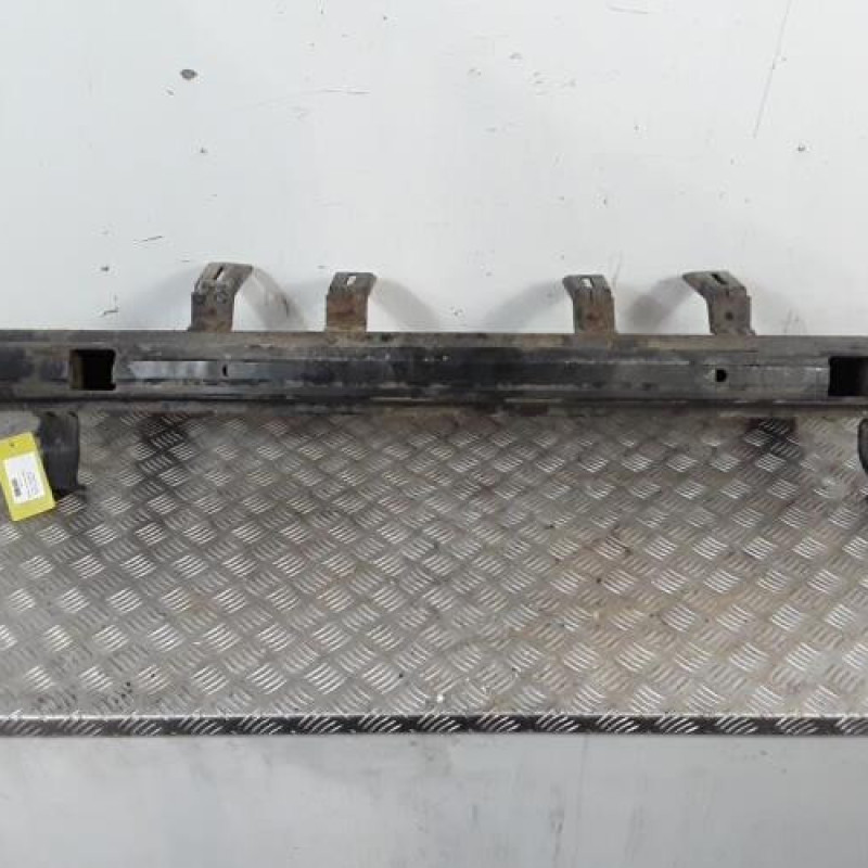 Renfort pare choc arriere (traverse) HYUNDAI TUCSON 1