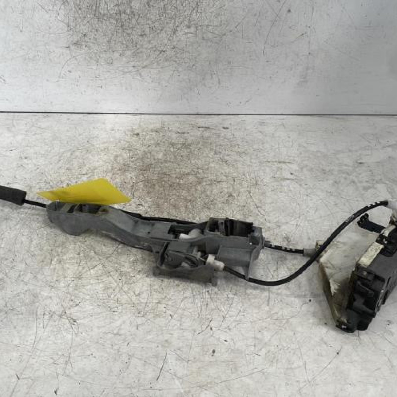 Serrure arriere droit PEUGEOT 308 1