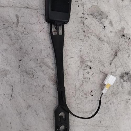Attache ceinture avant droit PEUGEOT 5008 1 Photo n°1