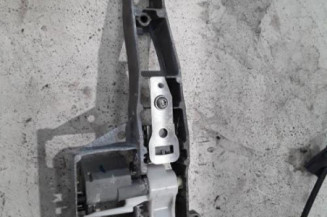 Serrure avant gauche PEUGEOT 5008 1