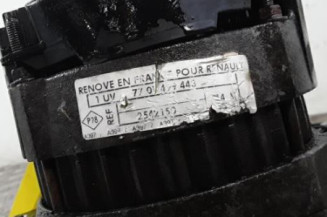 Alternateur RENAULT CLIO 1 Photo n°3