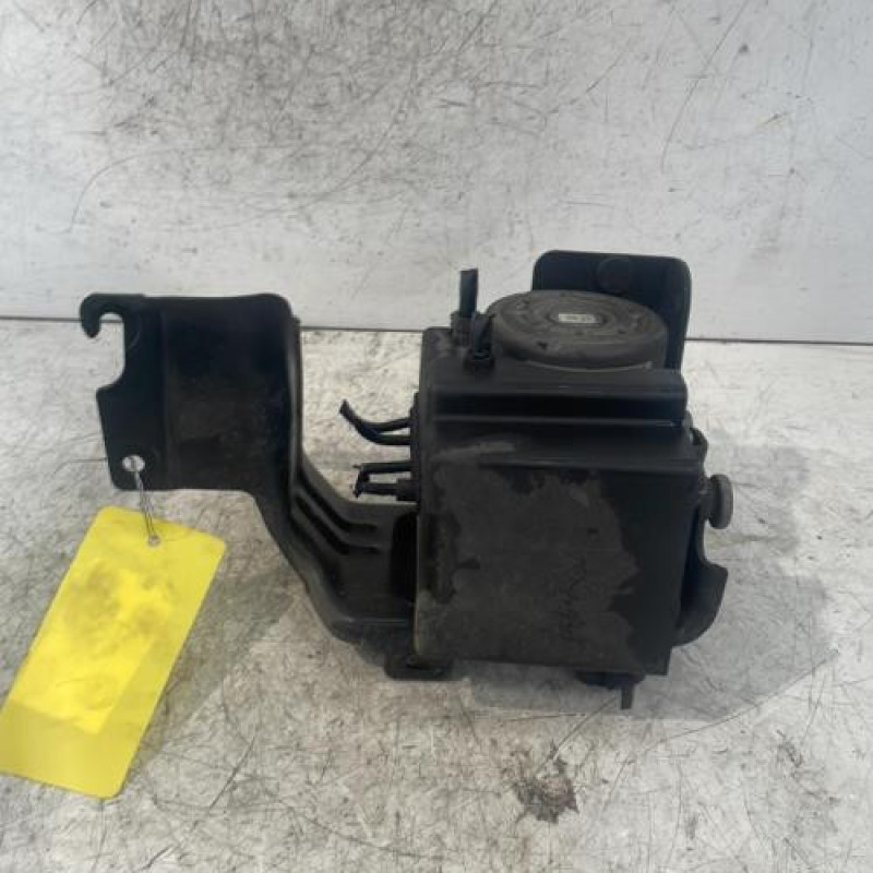 Bloc ABS (freins anti-blocage) PEUGEOT 2008 1 Bloc ABS (freins anti-blocage) PEUGEOT 2008 1