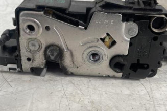 Serrure avant droit PEUGEOT 207