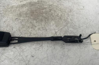 Attache ceinture avant droit PEUGEOT 5008 1 Photo n°1