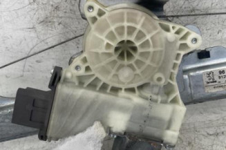 Leve vitre electrique avant gauche PEUGEOT 5008 1