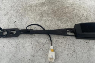 Attache ceinture avant gauche PEUGEOT 3008 1 Photo n°1