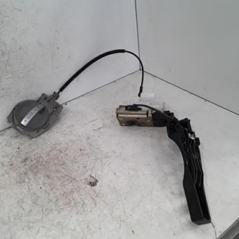 Serrure avant gauche CITROEN C3 1 Serrure avant gauche CITROEN C3 1
