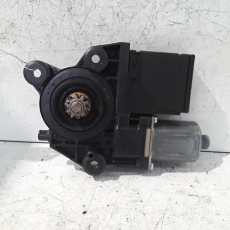 Leve vitre electrique avant droit RENAULT GRAND SCENIC 3 Photo n°1