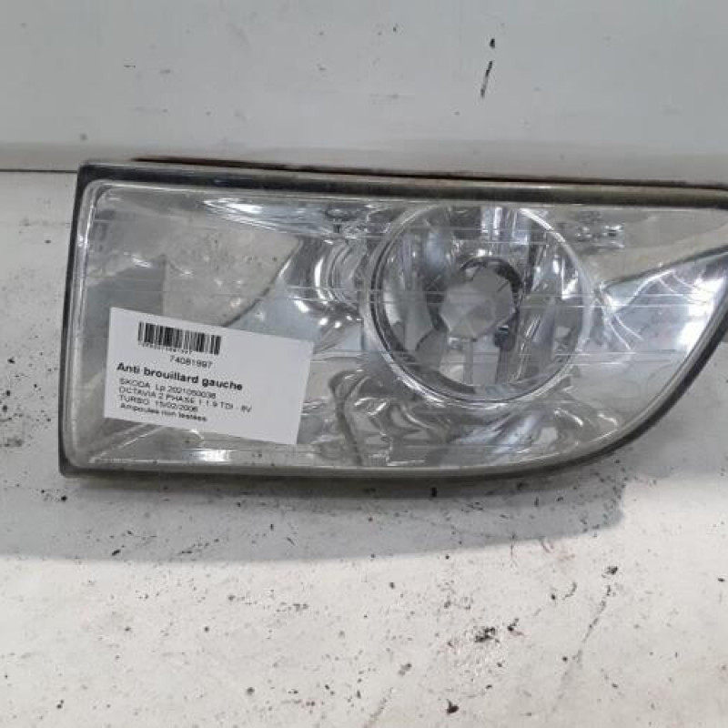 Anti brouillard gauche (feux) SKODA OCTAVIA 2 Anti brouillard gauche (feux) SKODA OCTAVIA 2