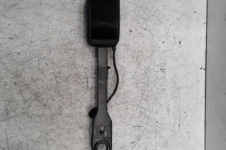 Attache ceinture avant droit PEUGEOT 407