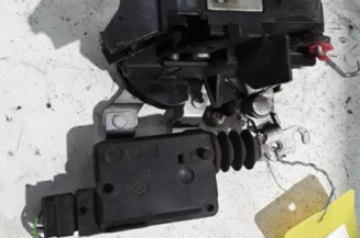 Serrure avant droit RENAULT TWINGO 1