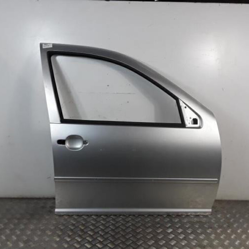 Porte avant droit VOLKSWAGEN GOLF 4