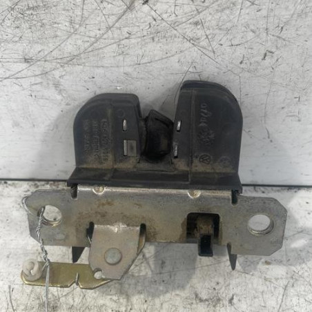 Serrure de coffre VOLKSWAGEN POLO 4