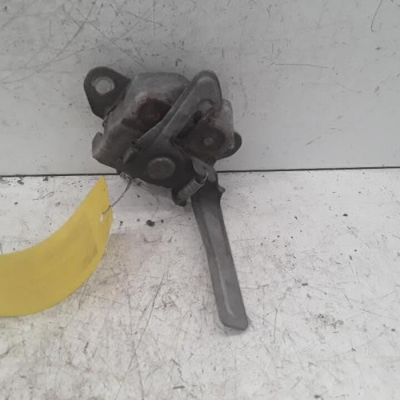 Serrure de capot SUZUKI SWIFT 3