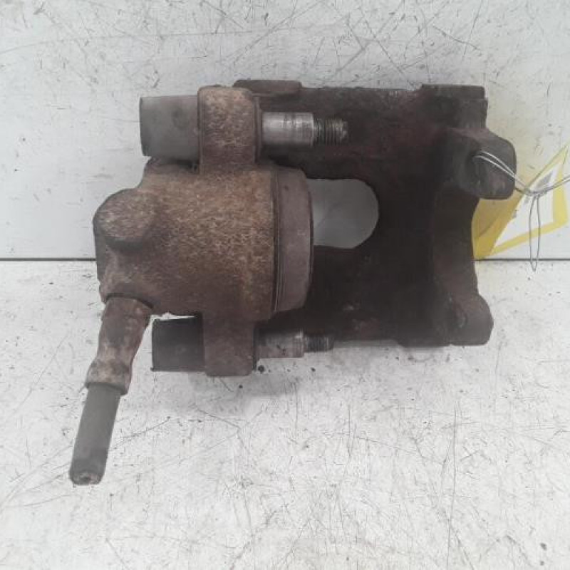 Etrier arriere droit (freinage) BMW X3 E83 Etrier arriere droit (freinage) BMW X3 E83