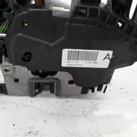 Serrure avant gauche MERCEDES CLASSE A 176