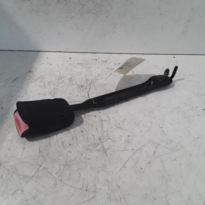 Attache ceinture avant gauche RENAULT GRAND SCENIC 3