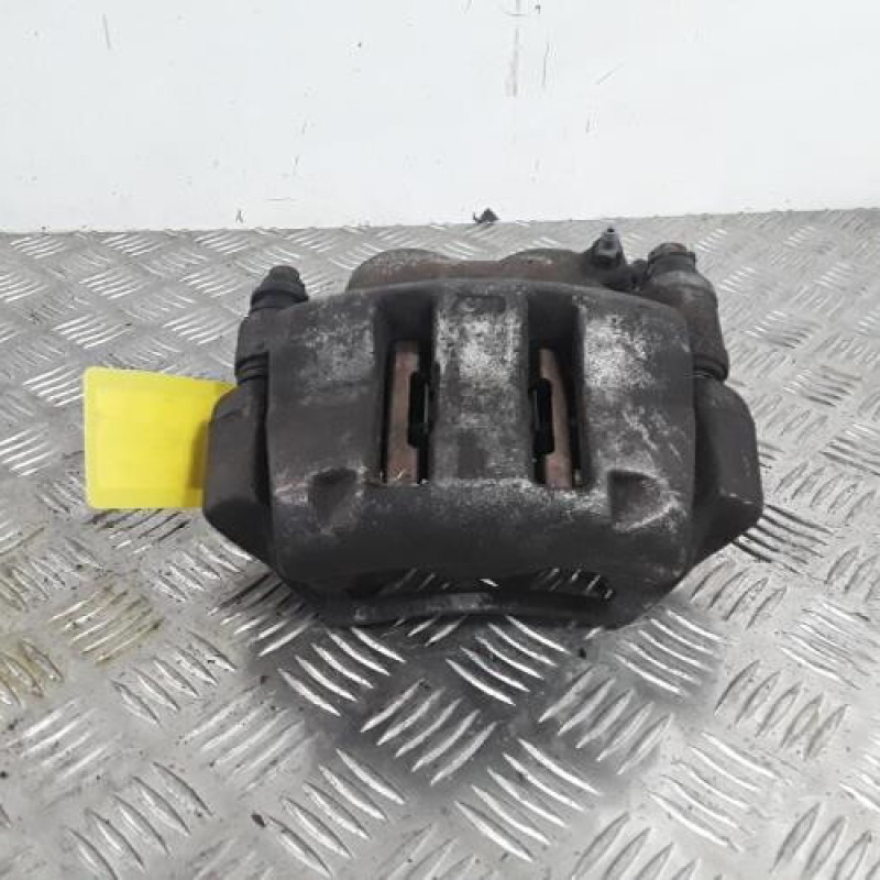 Etrier avant gauche (freinage) RENAULT MASTER 2