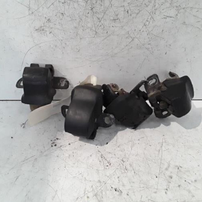 Serrure de porte de coffre gauche RENAULT KANGOO 1