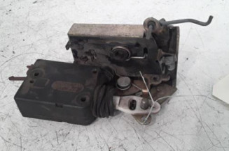 Serrure avant droit PEUGEOT 106 Photo n°4