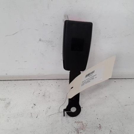 Attache ceinture avant gauche HYUNDAI MATRIX Photo n°1
