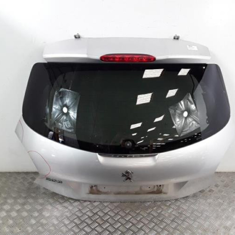 Malle/Hayon arriere PEUGEOT 208 1 Malle/Hayon arriere PEUGEOT 208 1