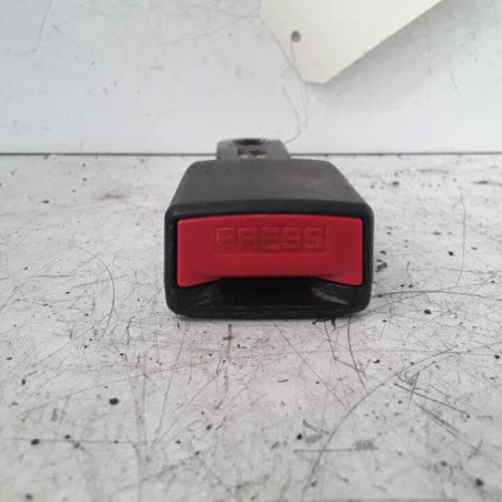 Attache ceinture avant droit CITROEN BERLINGO 2