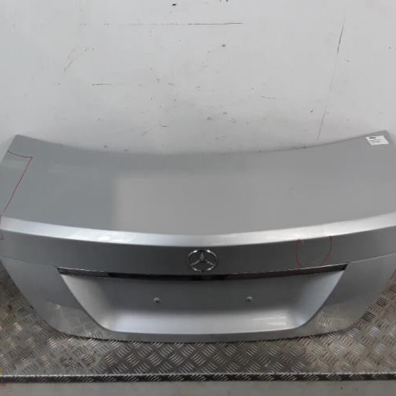 Malle/Hayon arriere MERCEDES CLASSE C 204 Malle/Hayon arriere MERCEDES CLASSE C 204