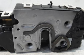 Serrure avant gauche MERCEDES CLASSE C 204