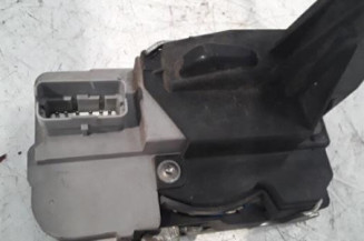 Serrure avant droit PEUGEOT 307