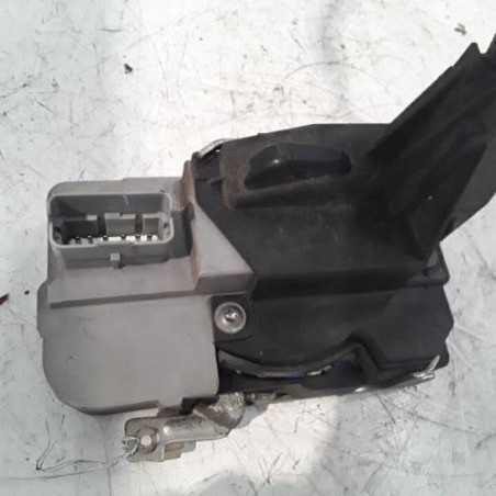 Serrure avant droit PEUGEOT 307