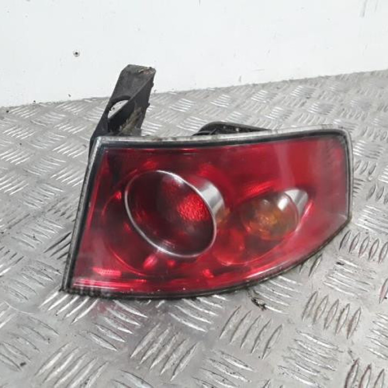 Feu arriere principal droit (feux) SEAT IBIZA 3
