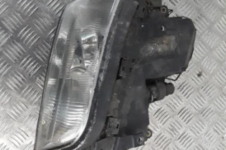 Optique avant principal droit (feux)(phare) AUDI A6 1
