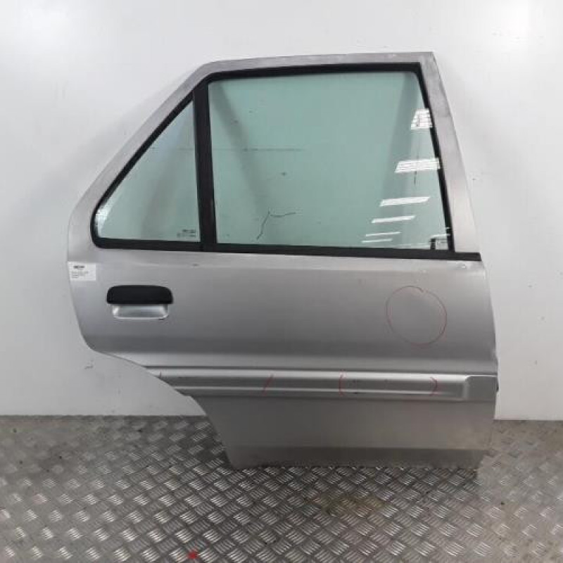 Porte arriere droit CITROEN SAXO