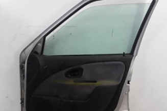 Porte avant droit CITROEN SAXO Photo n°5
