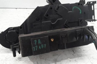 Serrure avant droit PEUGEOT 207