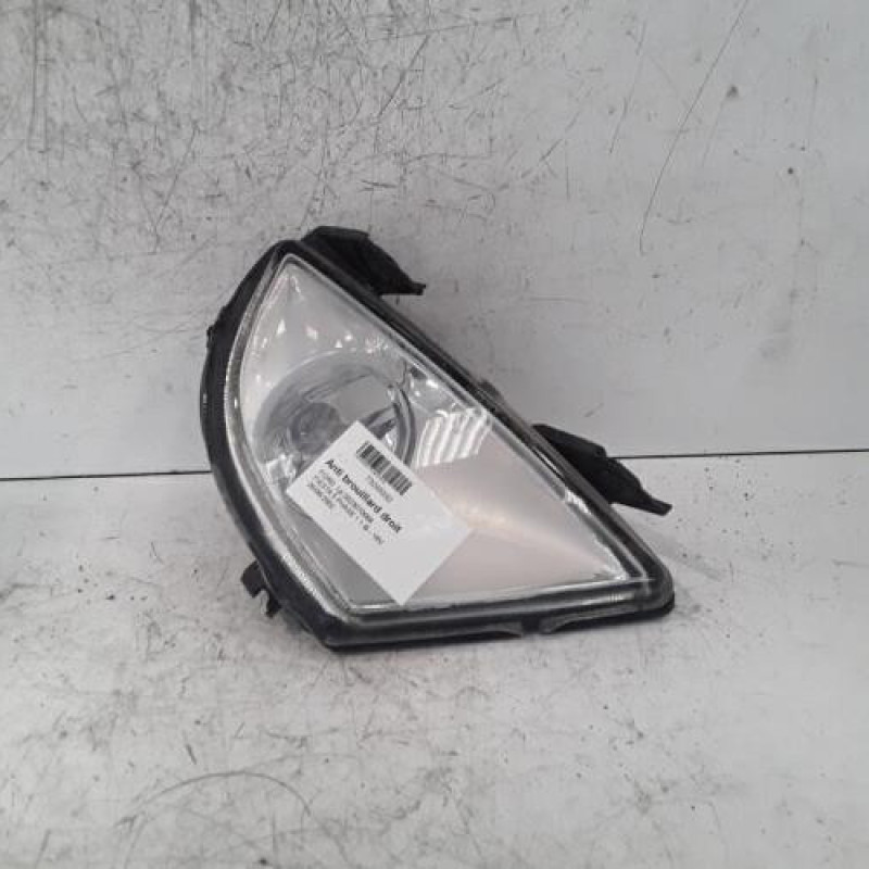 Anti brouillard droit (feux) FORD FIESTA 5 Anti brouillard droit (feux) FORD FIESTA 5