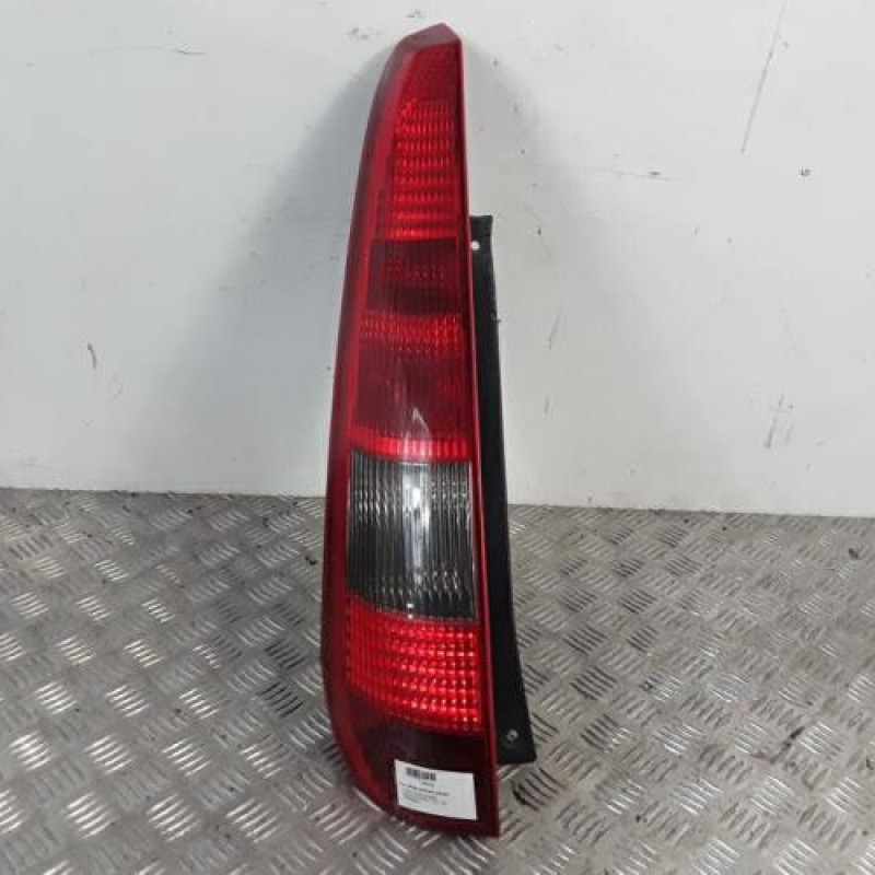 Feu arriere principal gauche (feux) FORD FIESTA 5