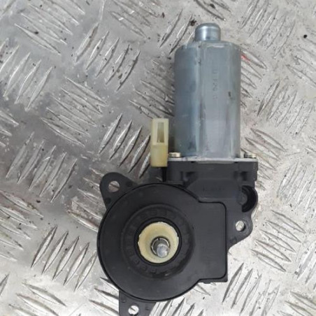 Leve vitre electrique avant gauche FORD FIESTA 5 Photo n°1