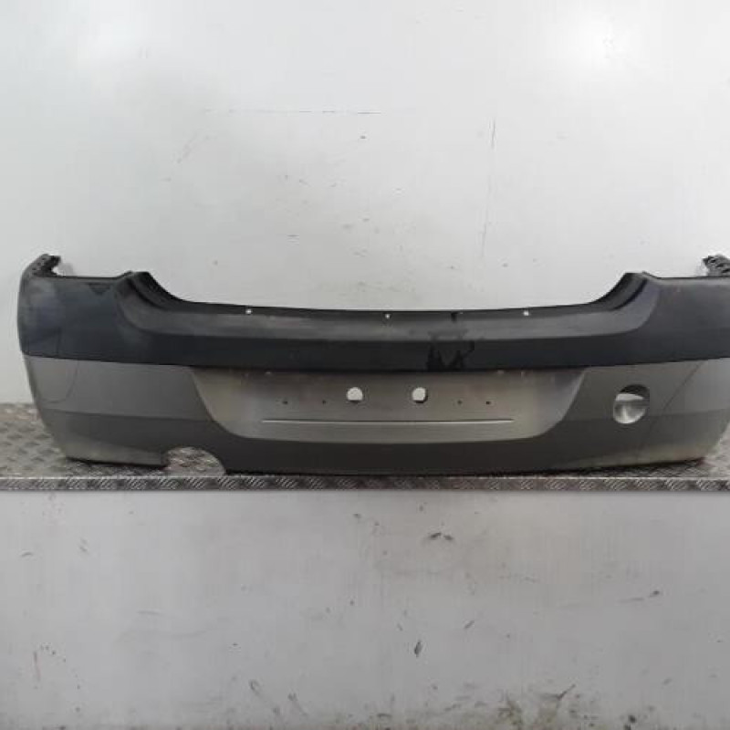 Pare choc arriere DACIA LOGAN 1