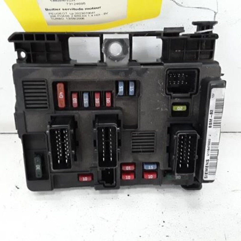 Boitier servitude moteur (BSM) PEUGEOT 206
