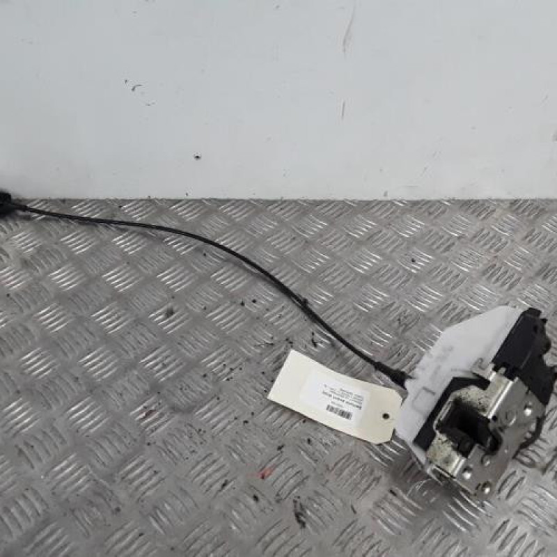 Serrure avant droit RENAULT SCENIC 2 Serrure avant droit RENAULT SCENIC 2